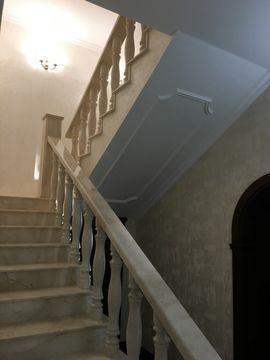 Балясины и перила из камня