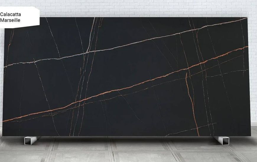 Кварц Calacatta Marseille Quartz &mdash; 3200x1600x20 мм(т) 4053 фото